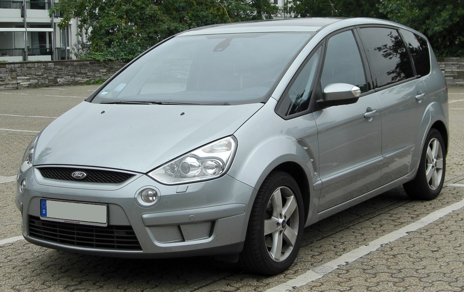 Ford - WAG S-MAX